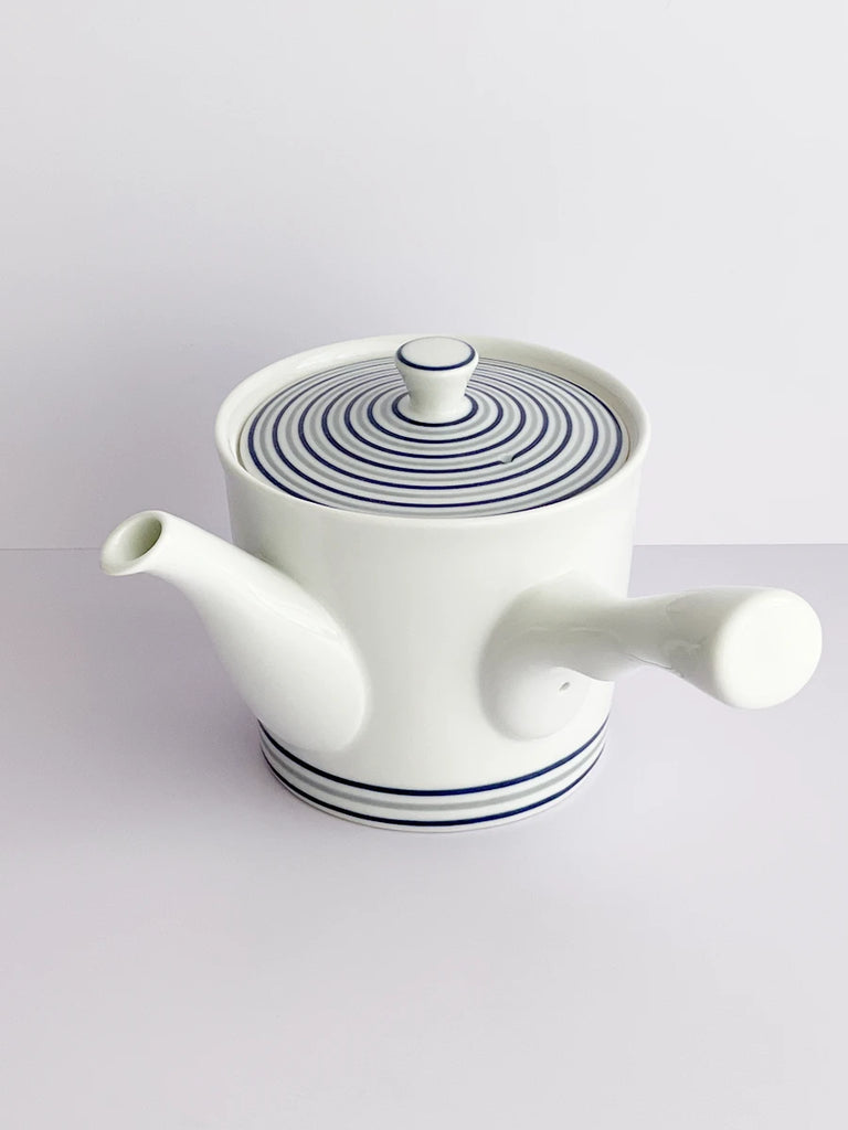 波佐見焼 急須 白磁渦 (スーパーステンレス 茶こし付) 容量約